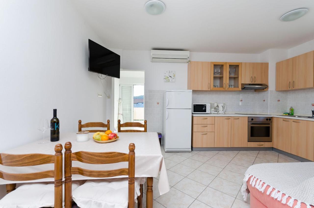 Apartments Marija P לופאר מראה חיצוני תמונה